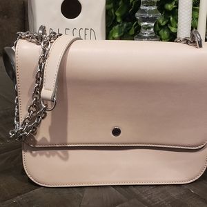 Nordstrom Brand Chelsea28 blush pink cross body bag with chain strap